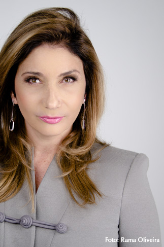 Zizi Possi